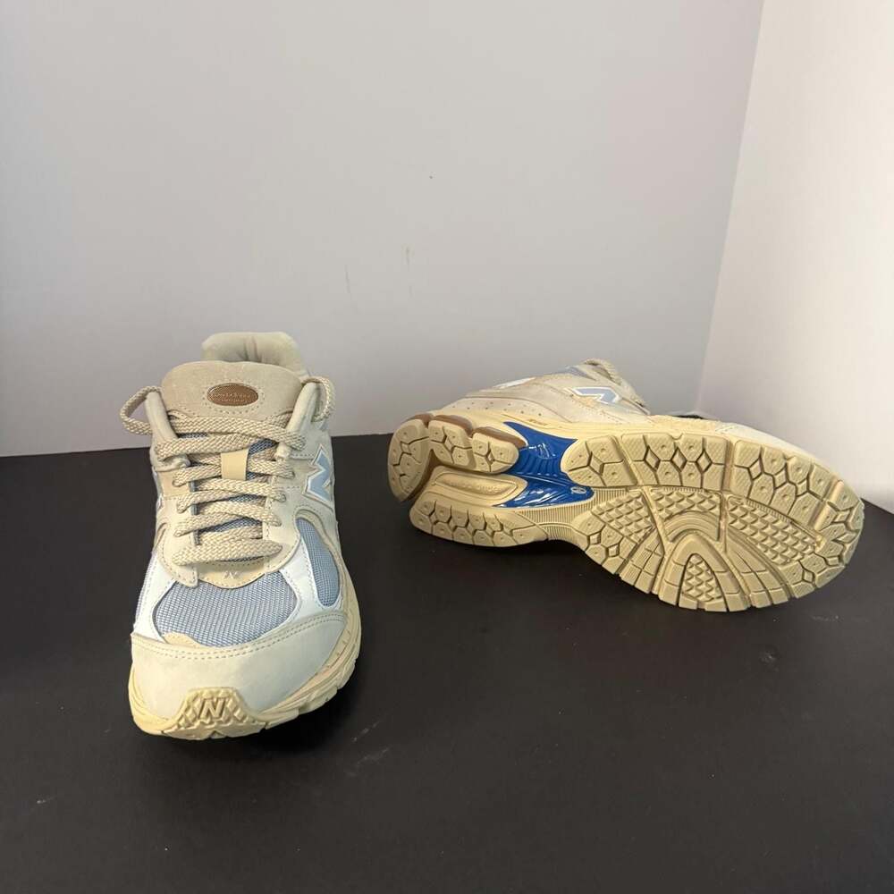 New Balance 2002R 'Sandstone Timberwolf'‎ Light Blue/Cream Sneakers M2002RBZ - Picture 3 of 10